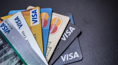 Frequent flyer credit cards