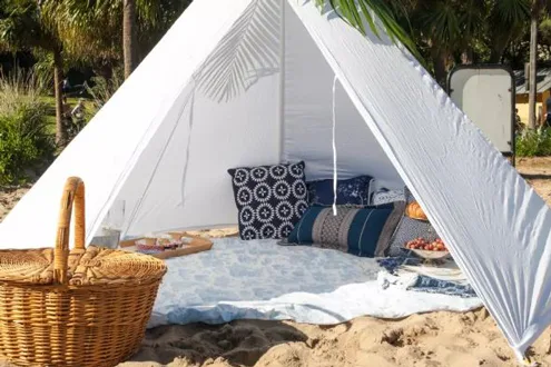 Romantic beach picnic
