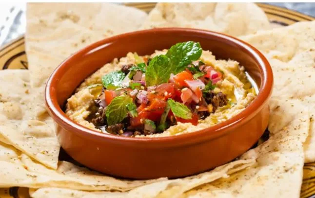 4-course Middle Eastern lunch or dinner for 2 at Mecca Bah