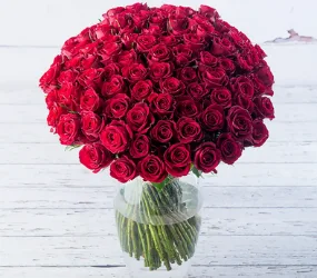 100 Luxury Red Roses