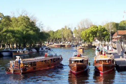 San Isidro & Tigre Small Group Tour