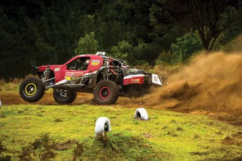 Off Road V8 Race Buggies - 6 Laps