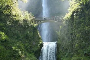 Columbia Gorge and Vineyard Tour