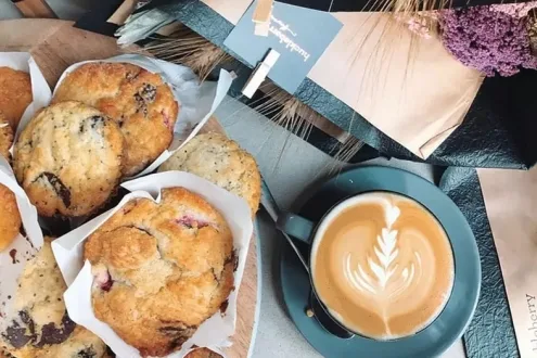 Breakfast at Paperbark Burleigh