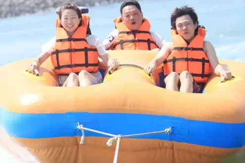 Donut Boat Water Sports Experience at Tanjung Benoa Beach Bali