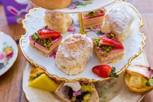 High Tea with Bottomless Champagne, Scones and Tea Gift