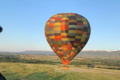 Early Morning Balloon Safari with Breakfast from Magaliesburg