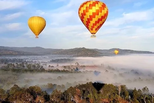 Gold Coast Hot Air Balloon Flight with Breakfast and Photo