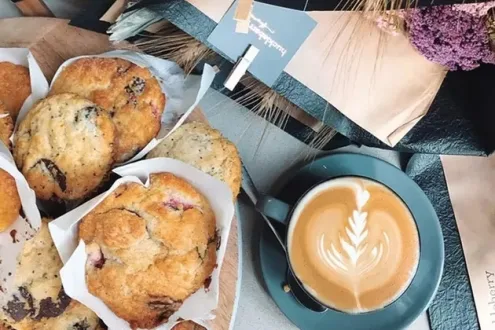 Breakfast at Paperbark Burleigh
