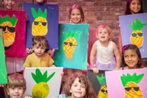 School Holiday Painting Class for Kids: Cool Pineapple