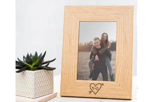 PERSONALISED COUPLES CARVED HEART PHOTO FRAME