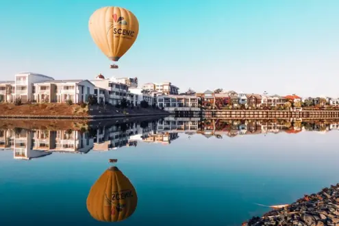Gold Coast Hot Air Balloon with Buffet Breakfast at Chelo's Restaurant