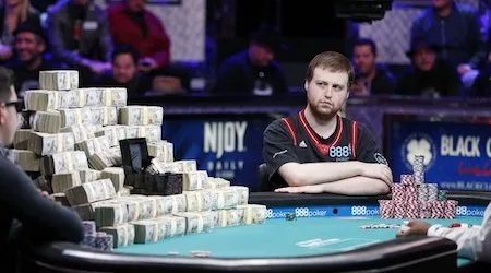 Watch now : Stream the World Series of Poker with Foxtel Now